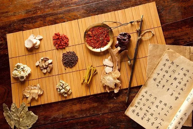 为什么都说中医治疗外阴白斑比较好? 为什么都说中医治疗外阴白斑比较好?