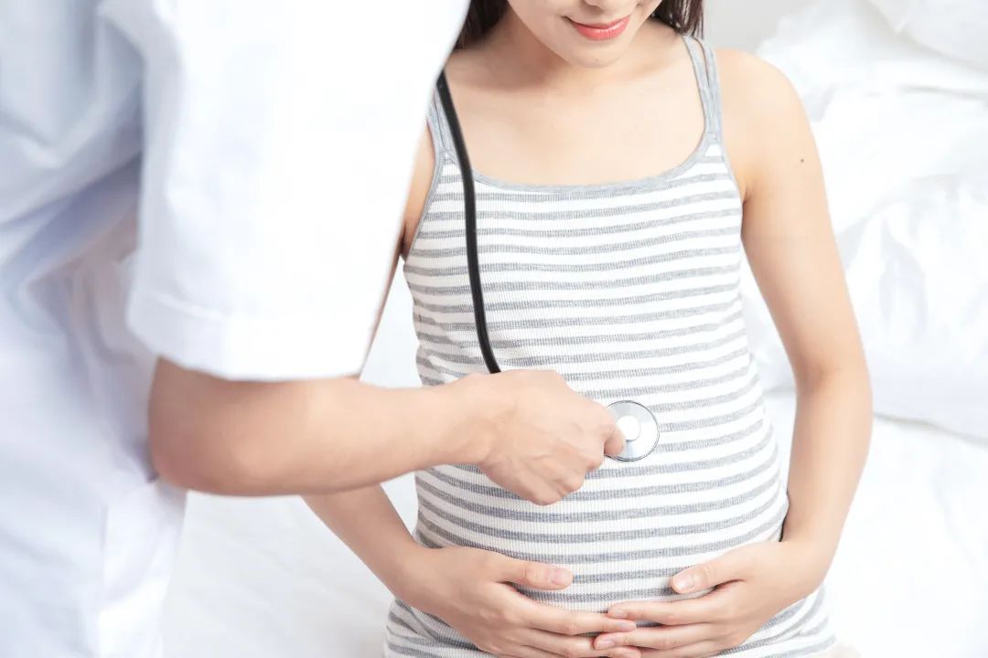 孕期患上外阴白斑怎么办? 孕期患上外阴白斑怎么办?
