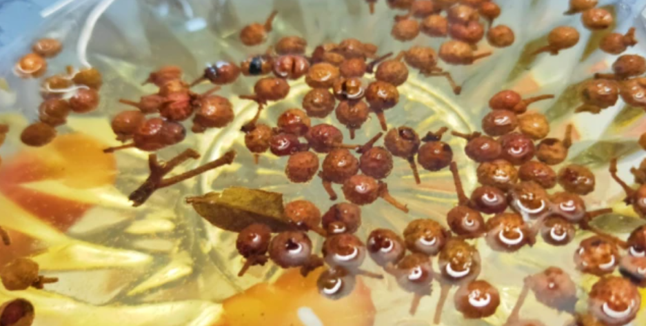 用花椒水清洗能治疗外阴白斑吗? 用花椒水清洗能治疗外阴白斑吗?